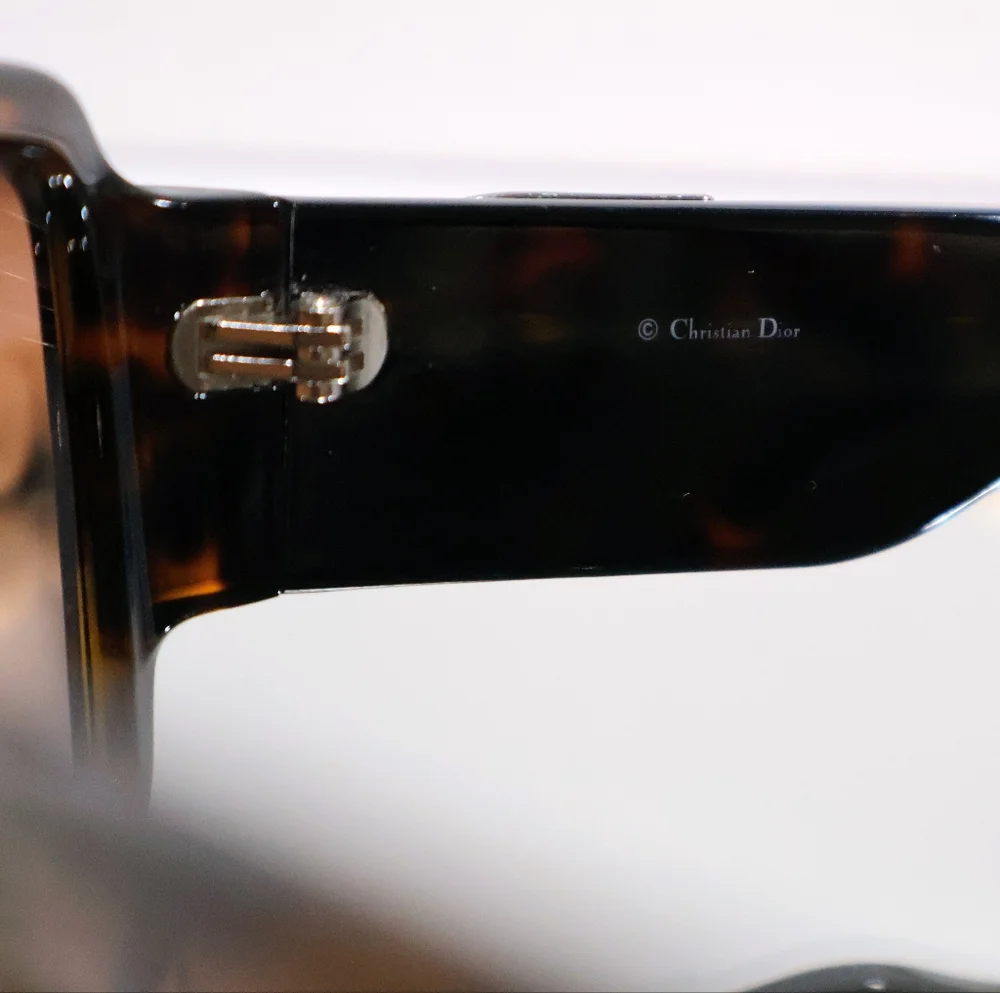 Christian Dior Vintage Y2K Tortoise Shell Sunglasses Silver Logo Authentic